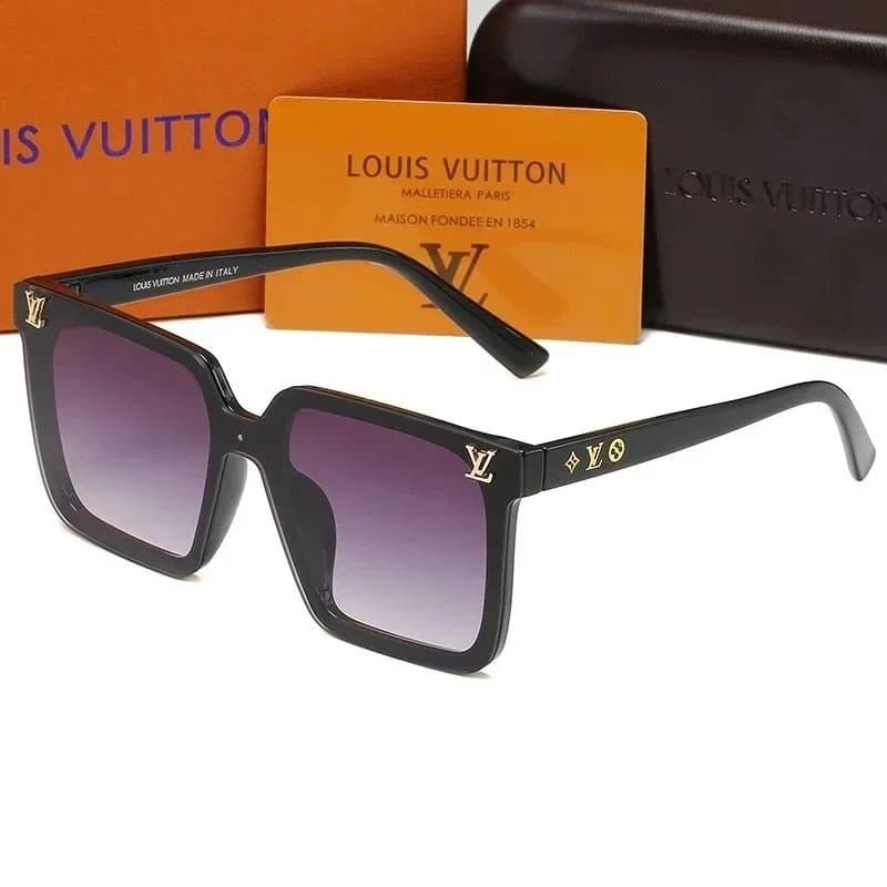 Louis Vuitton Square Sunglasses LV Logo Detail — 0066-2