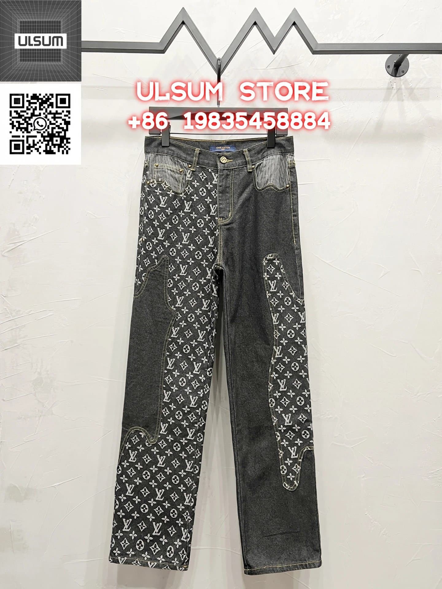 Louis Vuitton Denim Trousers Monogram Patchwork — 40